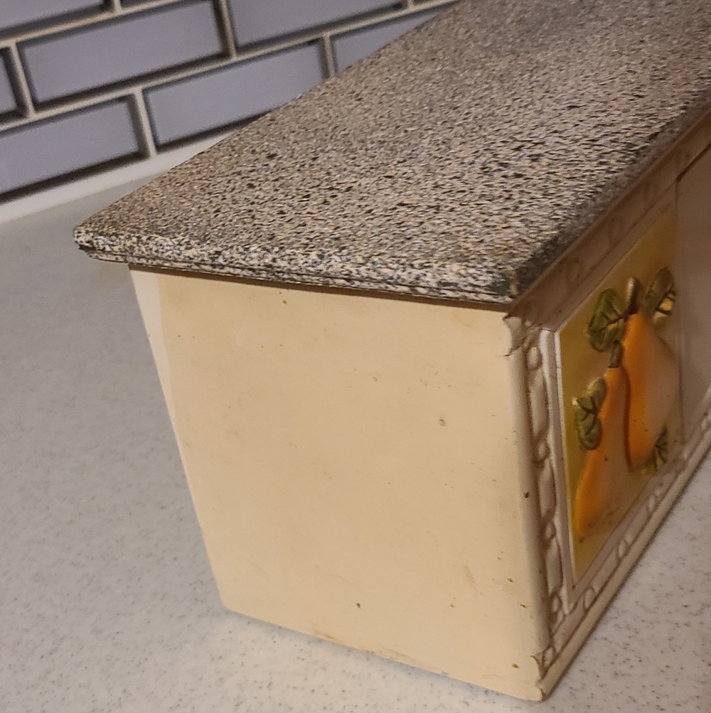 Fruit-Themed Kitchen Storage Box - Picture 7 of 11